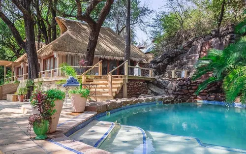 Global Green Escapes: Spotlight on Sustainable Sanctuaries in Asia & Africa